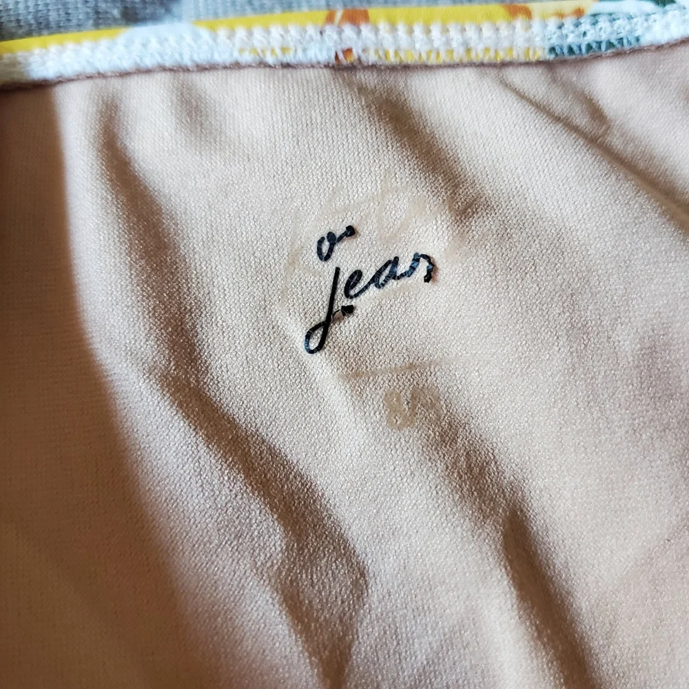 Kortni‎ Jeane girls swim bottoms 8/9